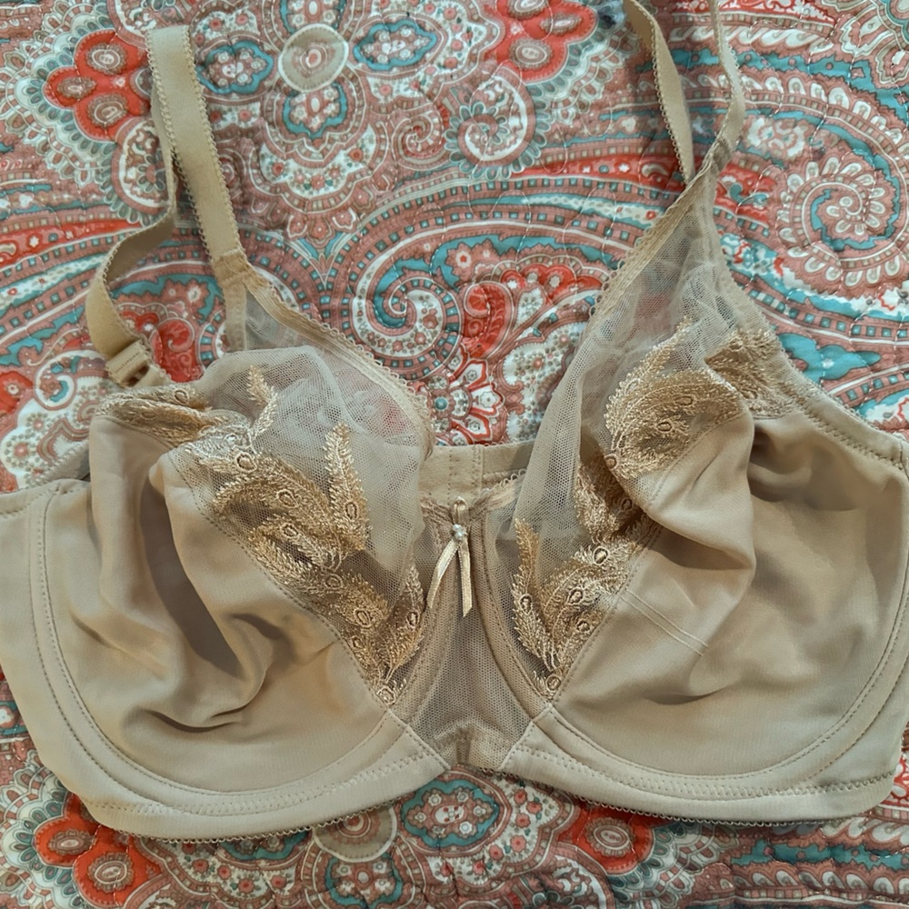 Women’s Wacoal bra